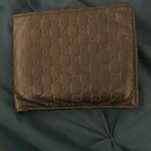 Gucci wallet